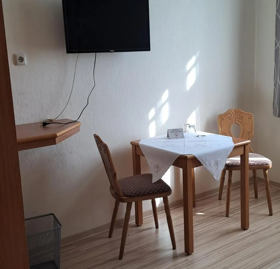 Keller'S Quartier Im Burghotel Lichtenberg ホテル